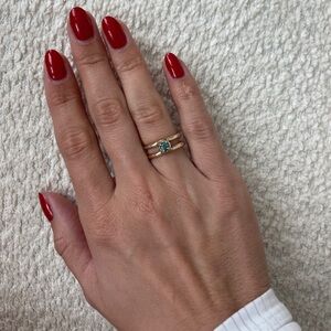 Vintage 14k gold blue topaz ring, size 5.5